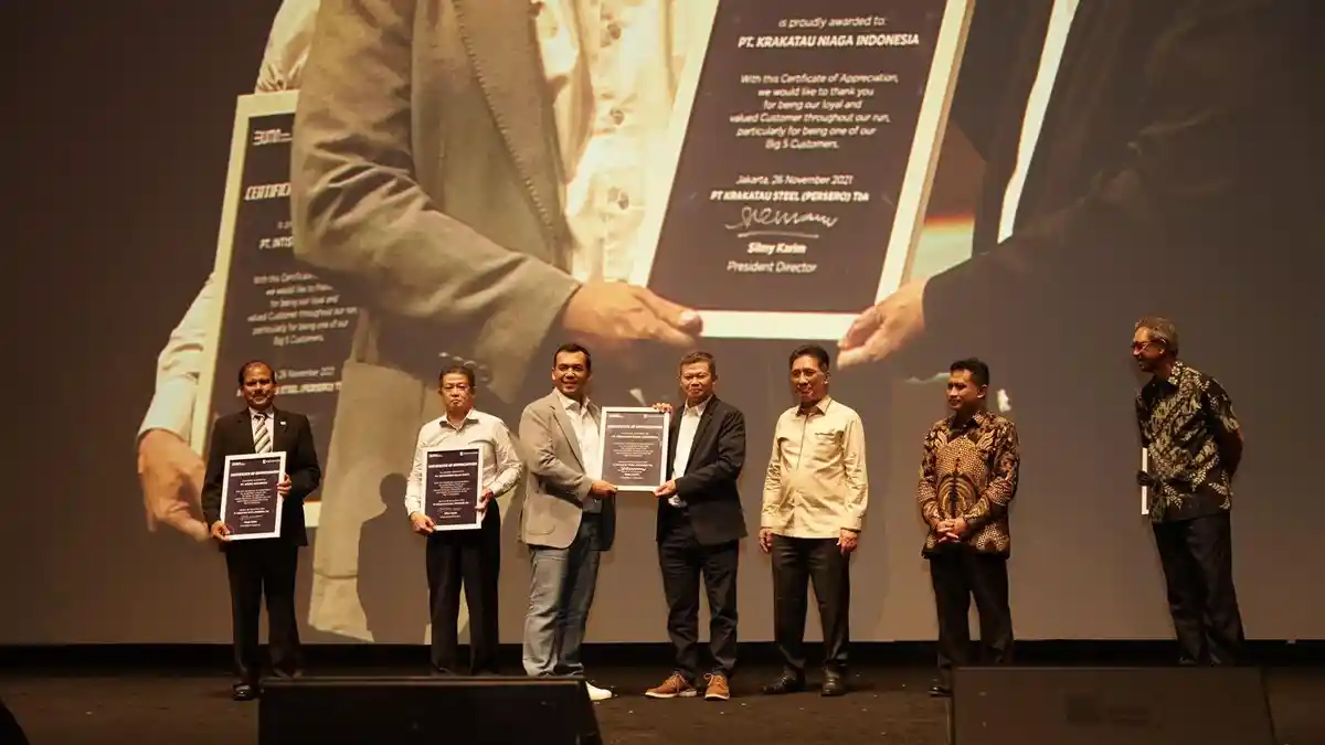 Krakatau Niaga Indonesia Raih Penghargaan sebagai Distributor dengan Performa Terbaik