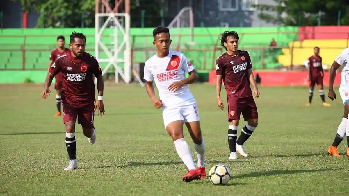 Laga Uji Coba Antarpemain PSM Tak Sekadar Lihat Skema