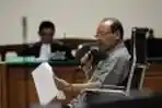Sutan Bhatoegana Jalani Sidang Eksepsi di Tipikor