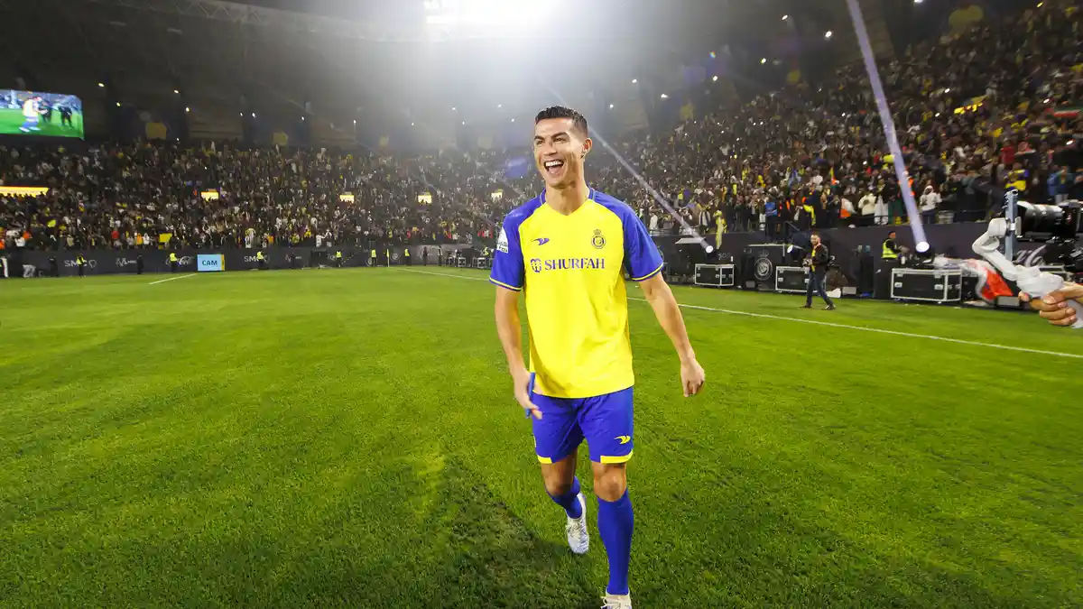 Rumah Baru Menanti, Cristiano Ronaldo Tinggalkan Hotel dan Bayar Tagihan Rp 4,5 Milyar