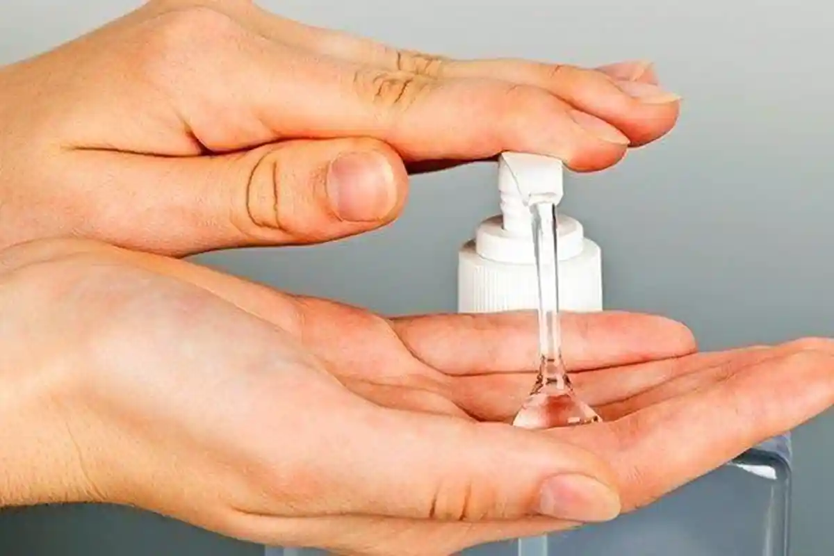 Borong Tisu dan Hand Sanitizer Rp 100 Juta, Pria Ini Malah Rugi Total, Gara-gara Akun Medsos Diblok!