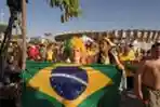 Ekspresi Para Suporter Brasil Menang Lawan Cile