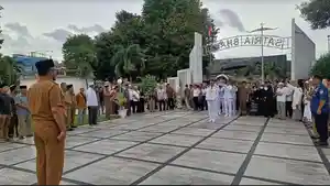 Madjid-Muaz-dikebumikan-di-TMP-Satria-Bakti-Kota-Jambi.jpg