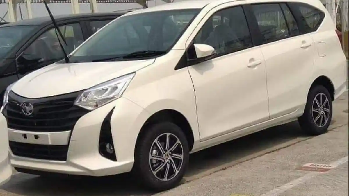 Bocoran Toyota Calya Terbaru 2019, Gril Depan Ikuti Avanza dan Harga Mobil Bulan Ini