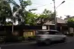 Rumah Milik Dipta Anindita 