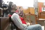 Tio Pakusadewo Divonis 9 Bulan Kurungan