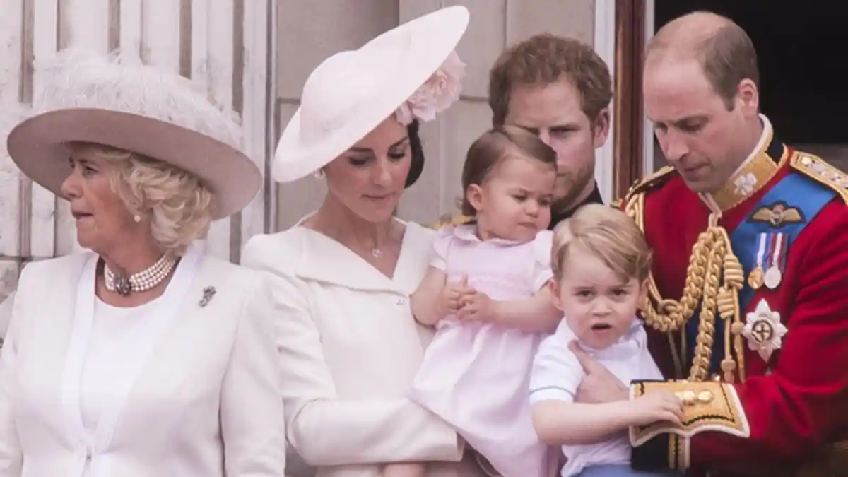 Terungkap ! Ini Panggilan Anak-anak Pangeran William Pada Camilla, Terinspirasi dari Lady Gaga?