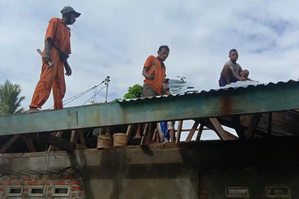 Derita Korban Erupsi Ile Lewotolok: Sudah Pulang Kampung Tapi Tetap Mengungsi