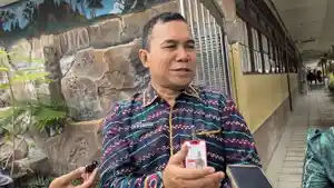 Kadinkes-Banjarmasin-HM-Ramadhan-soal-uji-lab-mbg.jpg