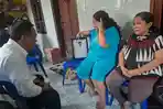 DUKA-Wakil-Ketua-Komisi-A-DPRD-Surabaya-Anas-Karno-saat-mengunjungi-rumah.jpg