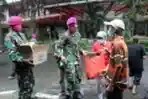 TNI Gelar Dapur Umum Ringankan Beban Warga Terdampak Covid-19