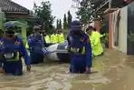 tim-gabungan-evakuasi-warga-dari-kepungan-banjir.jpg