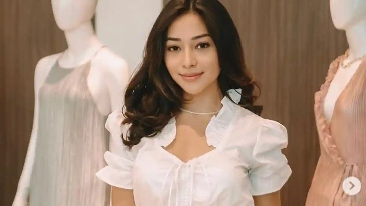 Nikita Willy Dapat Penjelasan Tentang Lengkuas Dan Jahe dari Prilly Laticonsina