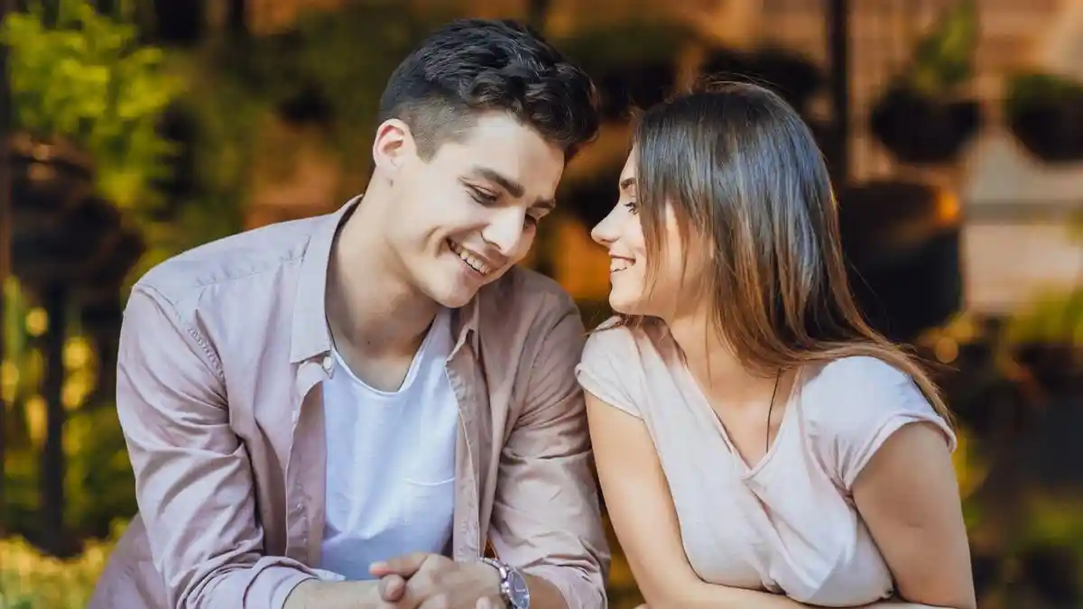 12 Ramalan Shio Cinta Hari Ini Kamis 16 Januari 2025: Monyet Hari Terbaik, Kerbau Awas Jebakan!