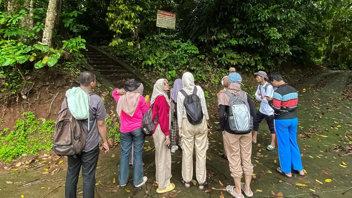 Kampanyekan Geopark Kebumen, Sahabat Bumi Buka Kelas Sekolah Bumi