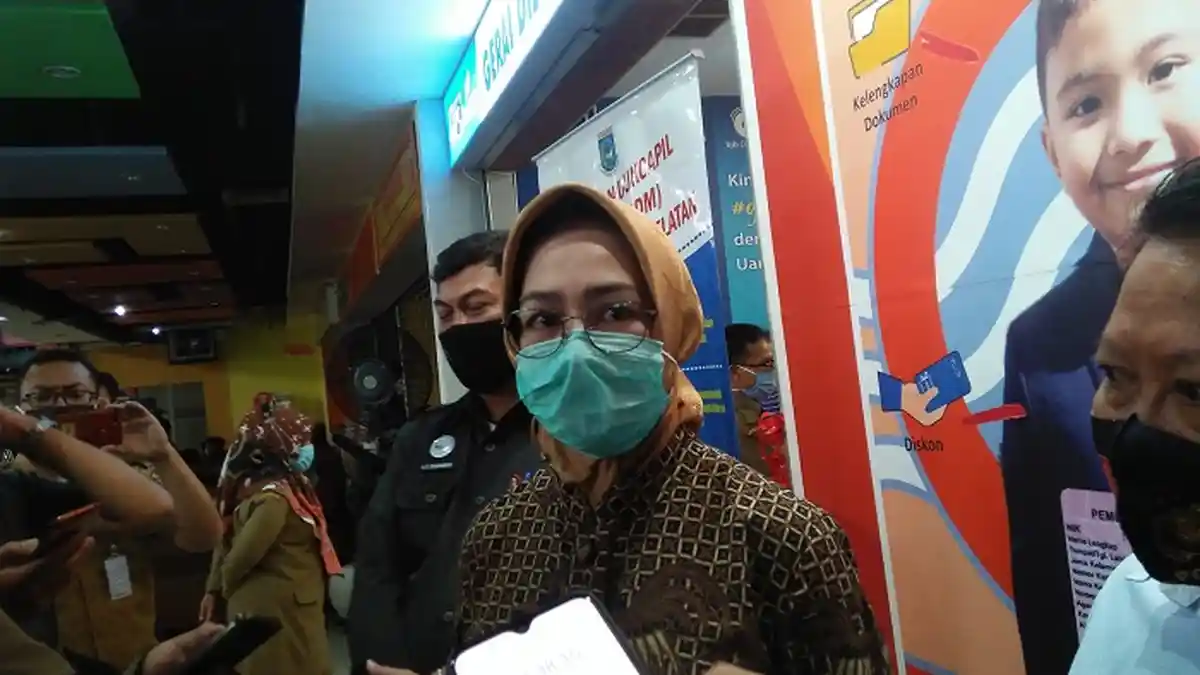 PSBB di Tangsel, Airin Pilih Kerahkan RT RW Pantau Akses Warga