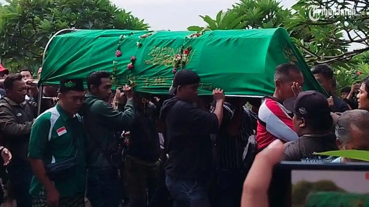 Mendiang Bejo Sugiantoro di Mata Bonek, Sebut Sebagai Bapak Kedua Bagi Suporter