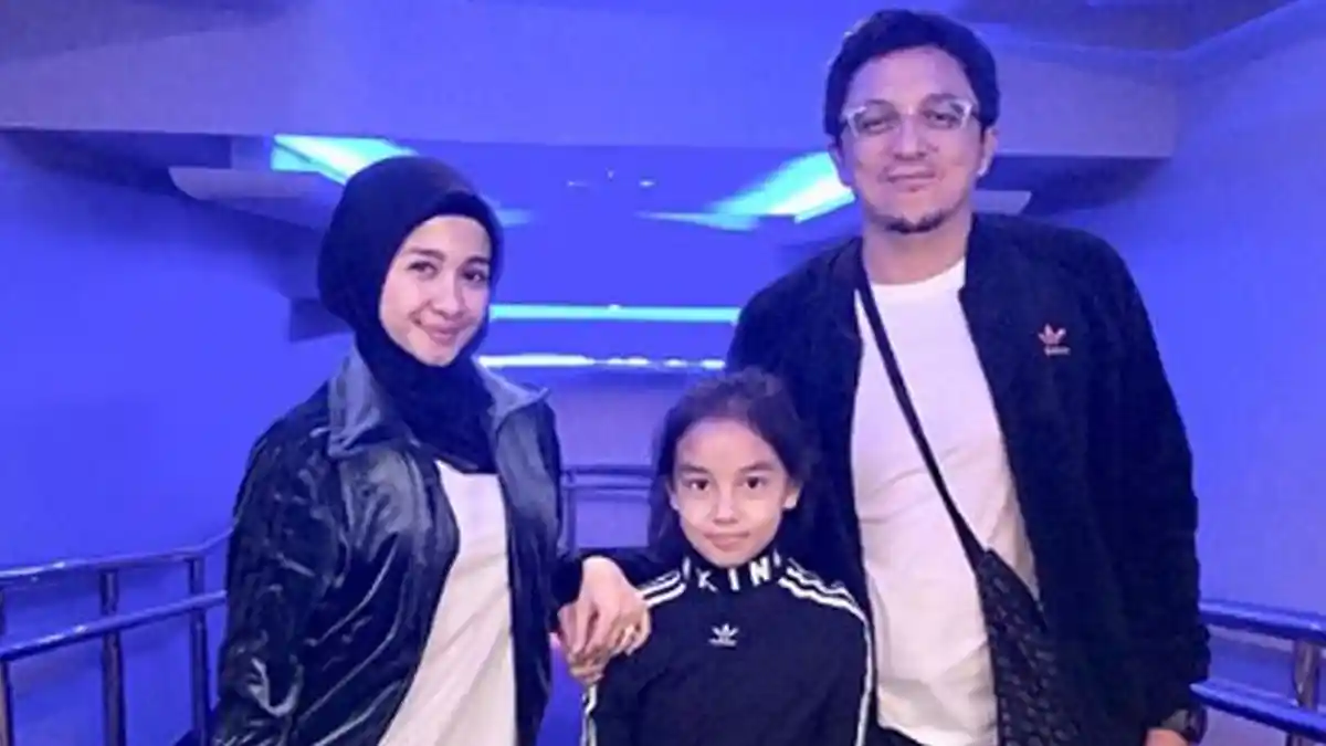 Kilas Balik Perjalanan Cinta Laudya Cynthia Bella dan Engku Emran, Pernikahan 2 Negara