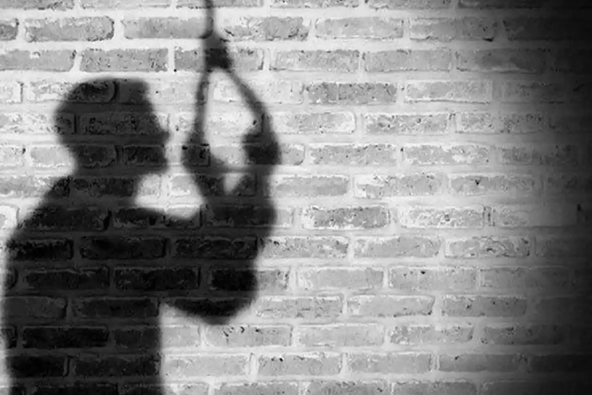 Mahasiswa S2 ITB Gantung Diri di Kamar Kos, Ditemukan Surat Kontrol dari RS, Ada Keterangan Depresi