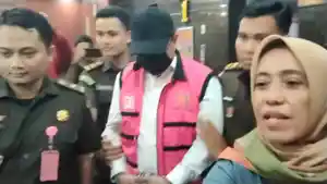 20260311-Eks-Pj-Gubernur-Bahtiar-Tersangka-Korupsi-Bibit-Nanas.jpg