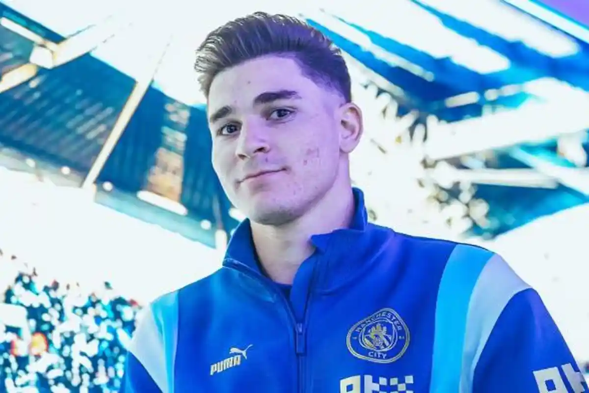 Fabrizio Romano Sebut Chelsea Pikir-pikir Beli Mahal Julian Alvarez dari City, Fans: Ketimbang Olise