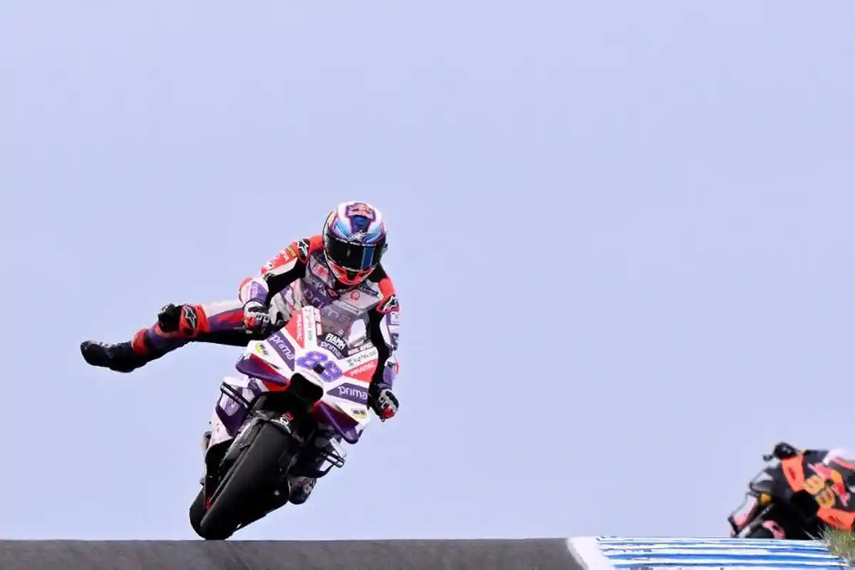 Alasan Jorge Martin Gagal Podium Meski Sempat Terdepan di MotoGP Australia: Saya Salah Pilih Ban