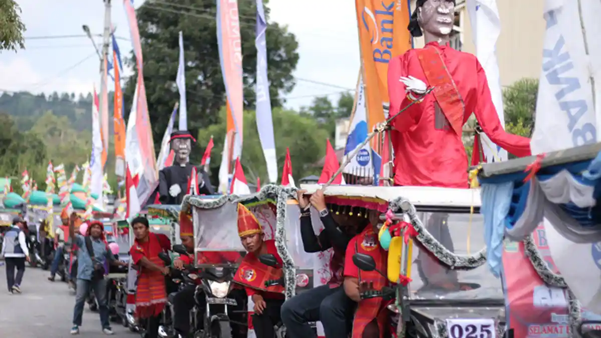 Puluhan Pengemudi Betor Lakukan Aksi Dukung Kinerja Jokowi