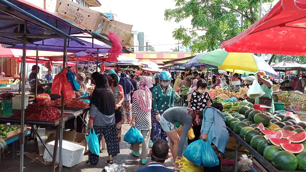 Pasar Tos 3000 Batam Akan Ditata Cegah Penyebaran Covid-19: Meja Tidak Boleh Berdempet