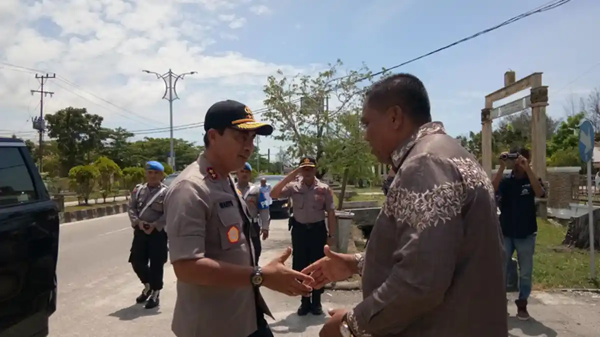 Aceh Singkil Butuh Pembangunan, Bupati Minta Kapolda Bisikan pada Pemerintah Aceh