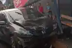kecelakaan-maut-mobil-honda-city-yang-menabrak-dua-orang.jpg
