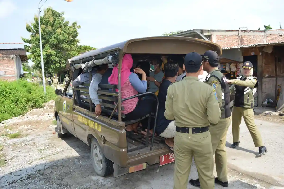 Gelar Razia di Kos-kosan, Satpol PP Amankan 7 Pasangan