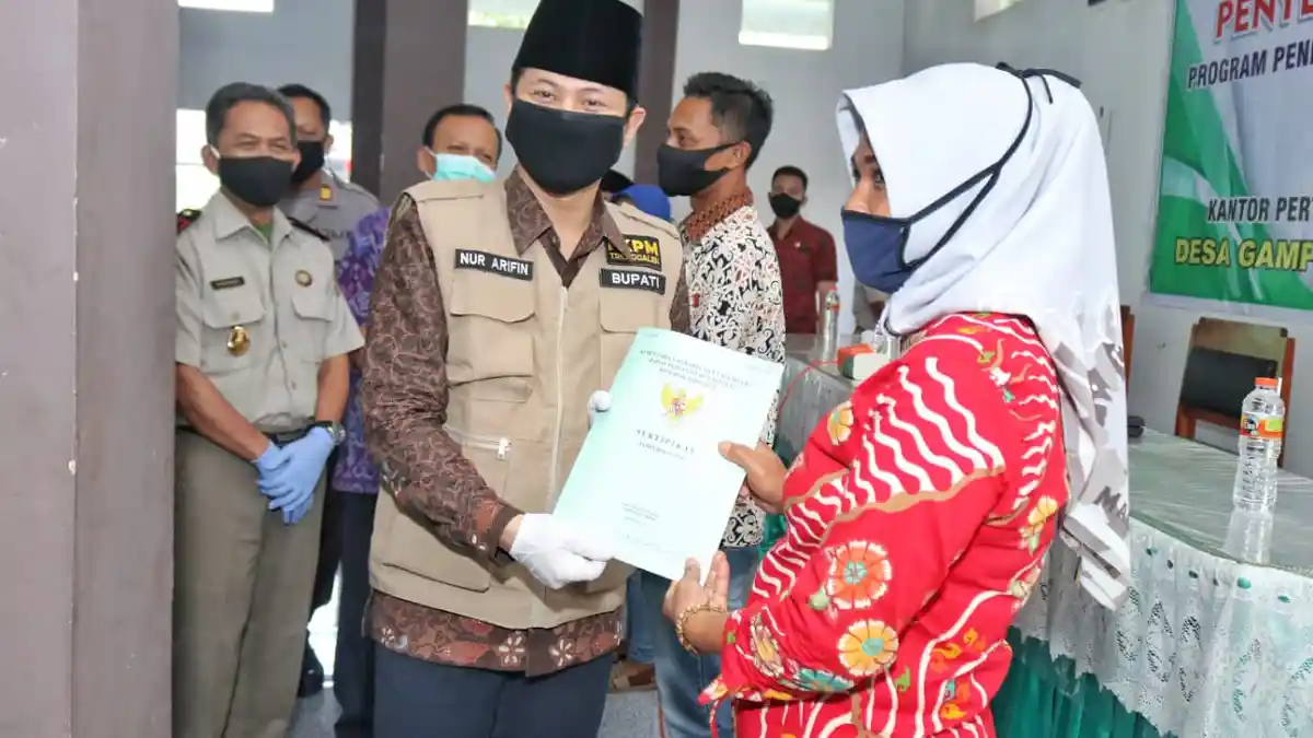Sertifikat Tanah Program PTSL untuk Tahun Ini, Mulai Didistribusikan ke Warga di Trenggalek
