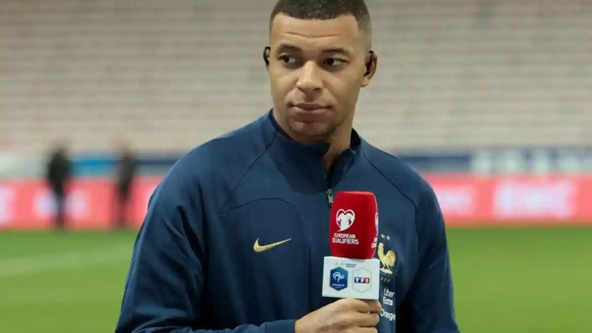 Masa Depan Mbappe di PSG, Sinyal Transfer ke Arsenal atau Chelsea? Kontrak Mengejutkan Terkuak!