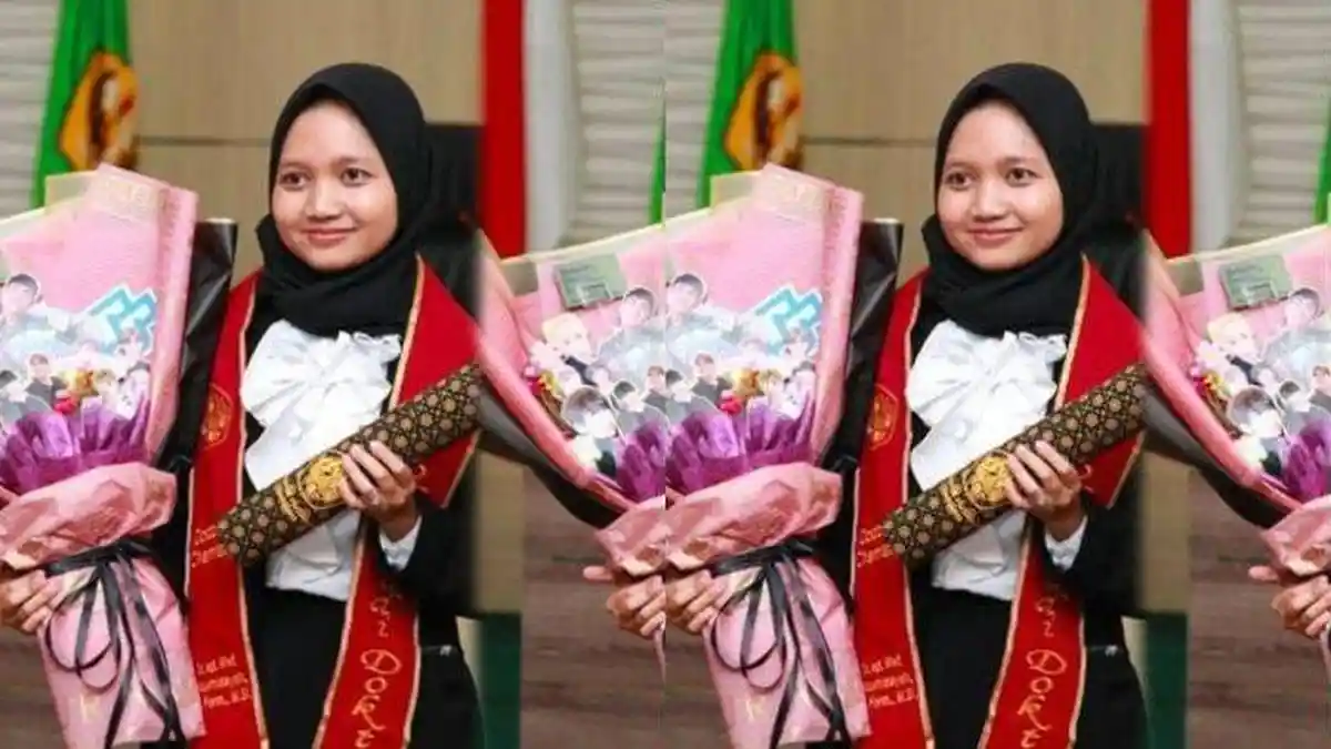 Kisah Wiwit Nur Hidayah, Perempuan yang Dapatkan Gelar Doktor di Usia 25 Tahun