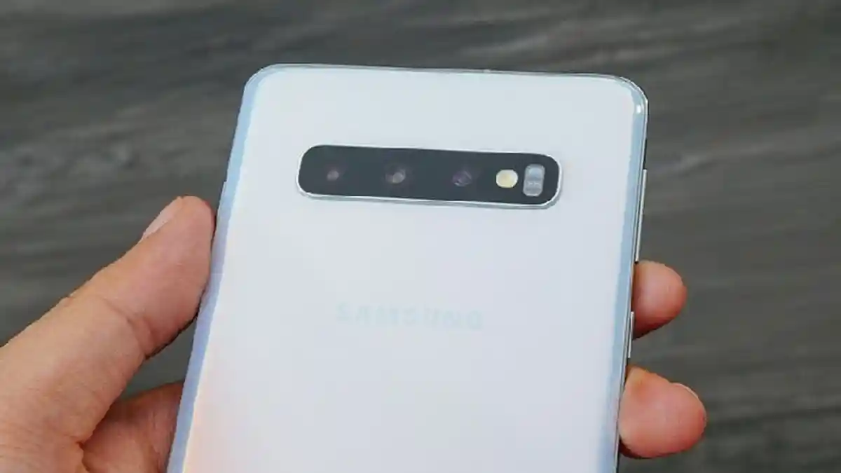 UPDATE Harga HP Samsung Terbaru Bulan Januari 2021: Galaxy A01, Galaxy S10, Galaxt Note20