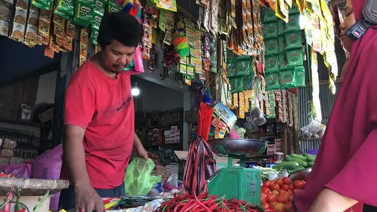 Harga Cabai Rawit di Pasar Lama Mamuju Turun Harga, Kini 35 Ribu Per Kilogram