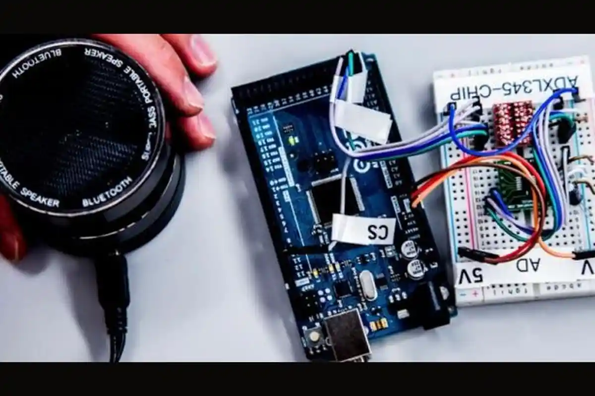 Hati-hati, Lewat Gelombang Suara 