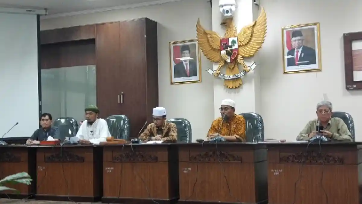 Forum Masyarakat Minangkabau Lakukan Audiensi dengan DPRD Sumbar, Tolak Wisatawan China