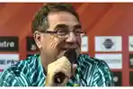 pelatih-persib-bandung-robert-alberts-dalam-konferensi-pers-sebelum-laga-melawan-bhayangkara-fc.jpg