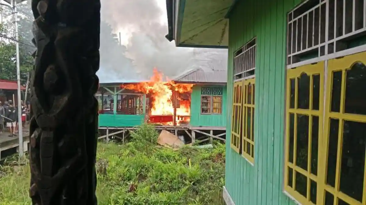 Pria Mabuk Tewas Tertembak, Pos Satgas 123/Rajawali di Asmat Papua Selatan Dibakar