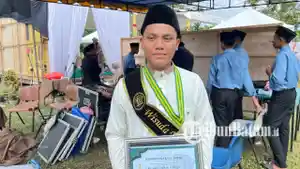 Chazaldy-Isfhan-Nazogy-santri-Ponpes-Darul-Iman.jpg