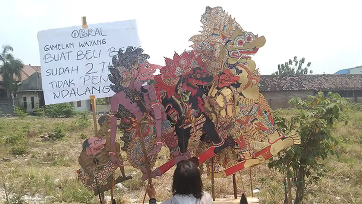 Dalang di Boyolali Jual Wayang di Pinggir Jalan Pasar Mangu, Terpaksa Buat Bayar Cicilan