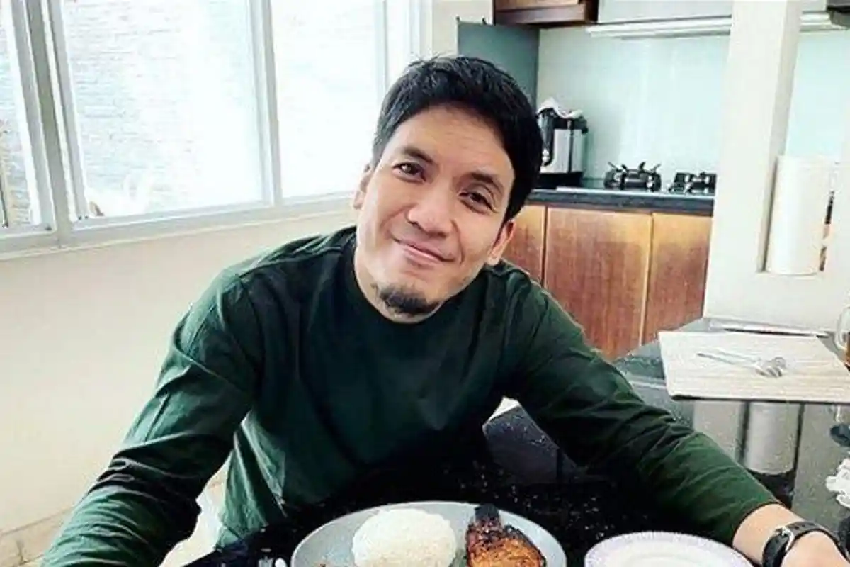 Terbaik di Ajang Indonesian Comedy Awards 2023, Desta Justru Nilai Dirinya Tak Lucu