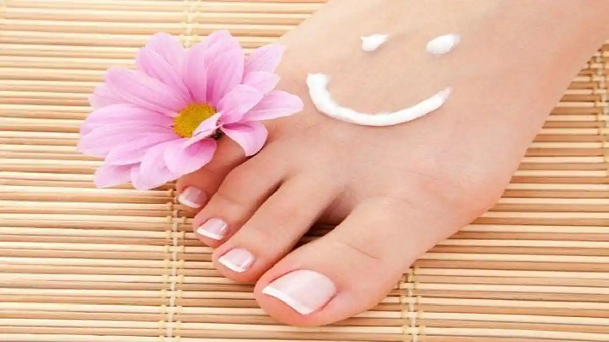 Coba 5 Lulur Kaki Buatan Ini untuk Mendapatkan Kaki Cantik dan Lembut, Bahannya Mudah Ditemukan