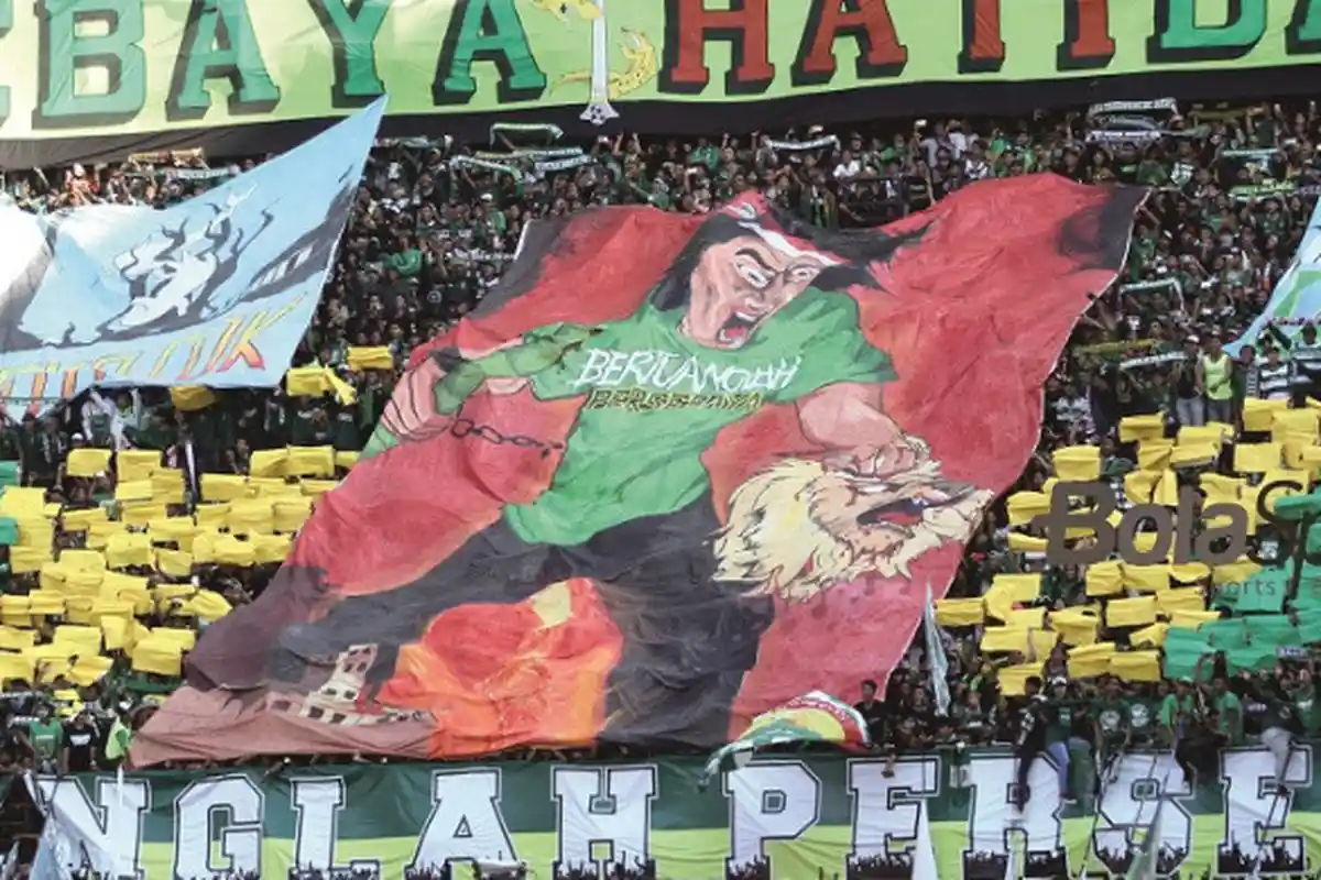 Bonek Berharap Persebaya Surabaya Tak Larut dalam Tragedi Kanjuruhan dan Segera Move On