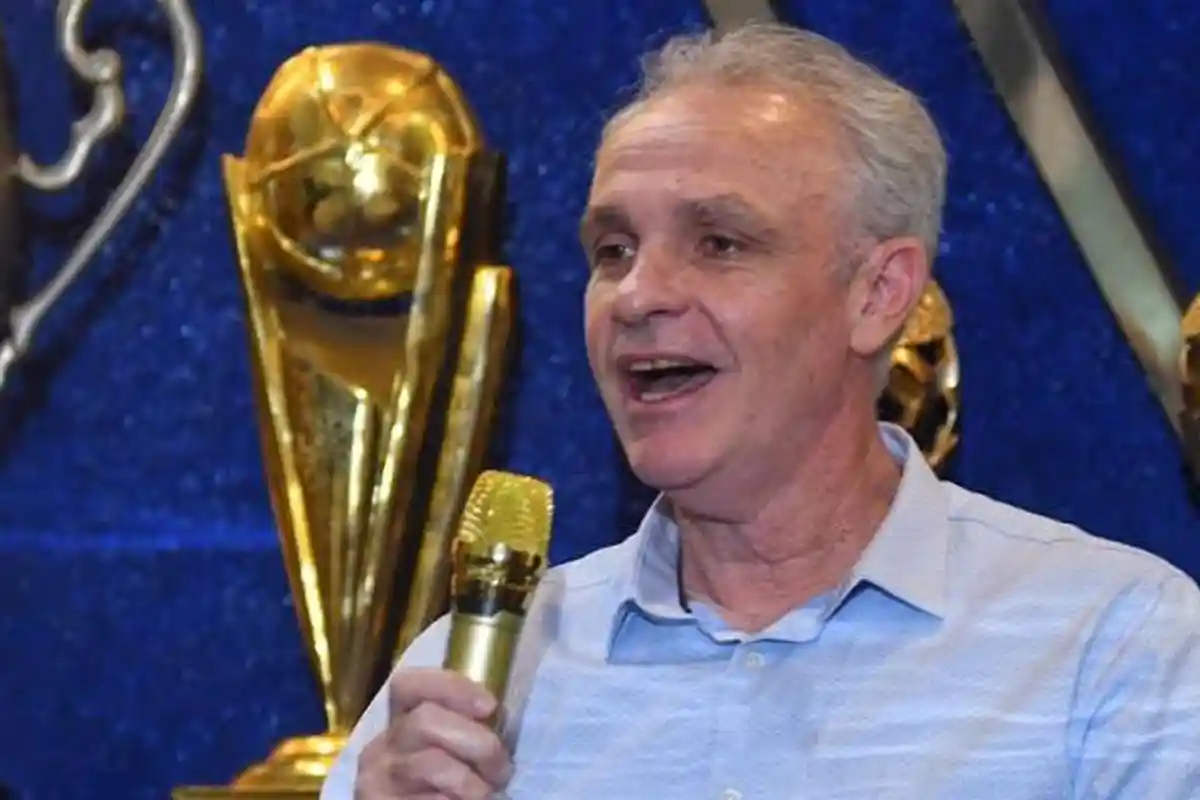 Bursa Transfer Liga 1: Joel Cornelli Pelatih Baru Arema FC Akan Boyong 2 Pemain Asing