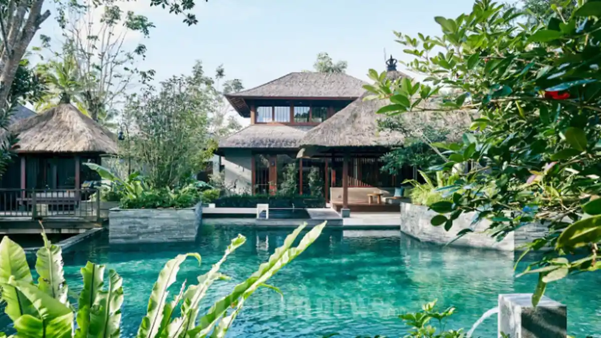 Kasus Harian Covid-19 di Bali Sentuh Tiga Digit, Satgas Covid Sebut 'Work From Bali' Jadi Penyebab