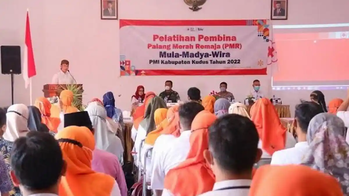 Bupati Kudus HM Hartopo Dorong PMR Jadi Relawan Tanggap Bencana
