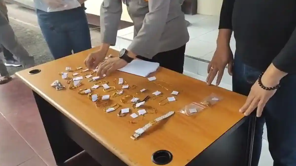 Selain Beraksi di Gorontalo, Dua Wanita Spesialis Pencuri Emas Asal Pontianak Juga Beraksi di 6 Kota