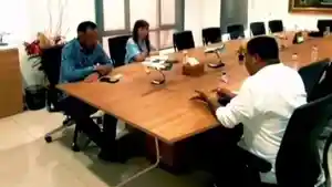 Juventus-PY-Kago-bersama-Pimpina-Sriwijaya.jpg